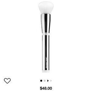 it cosmetics Makeup - IT Cosmetics Heavenly Skin Brush 702 it cosmetics Makeup - IT Cosmetics Heavenly Skin Brush 702